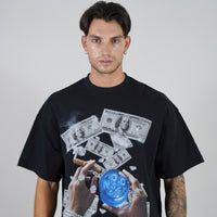 T-Shirt Holding Money
