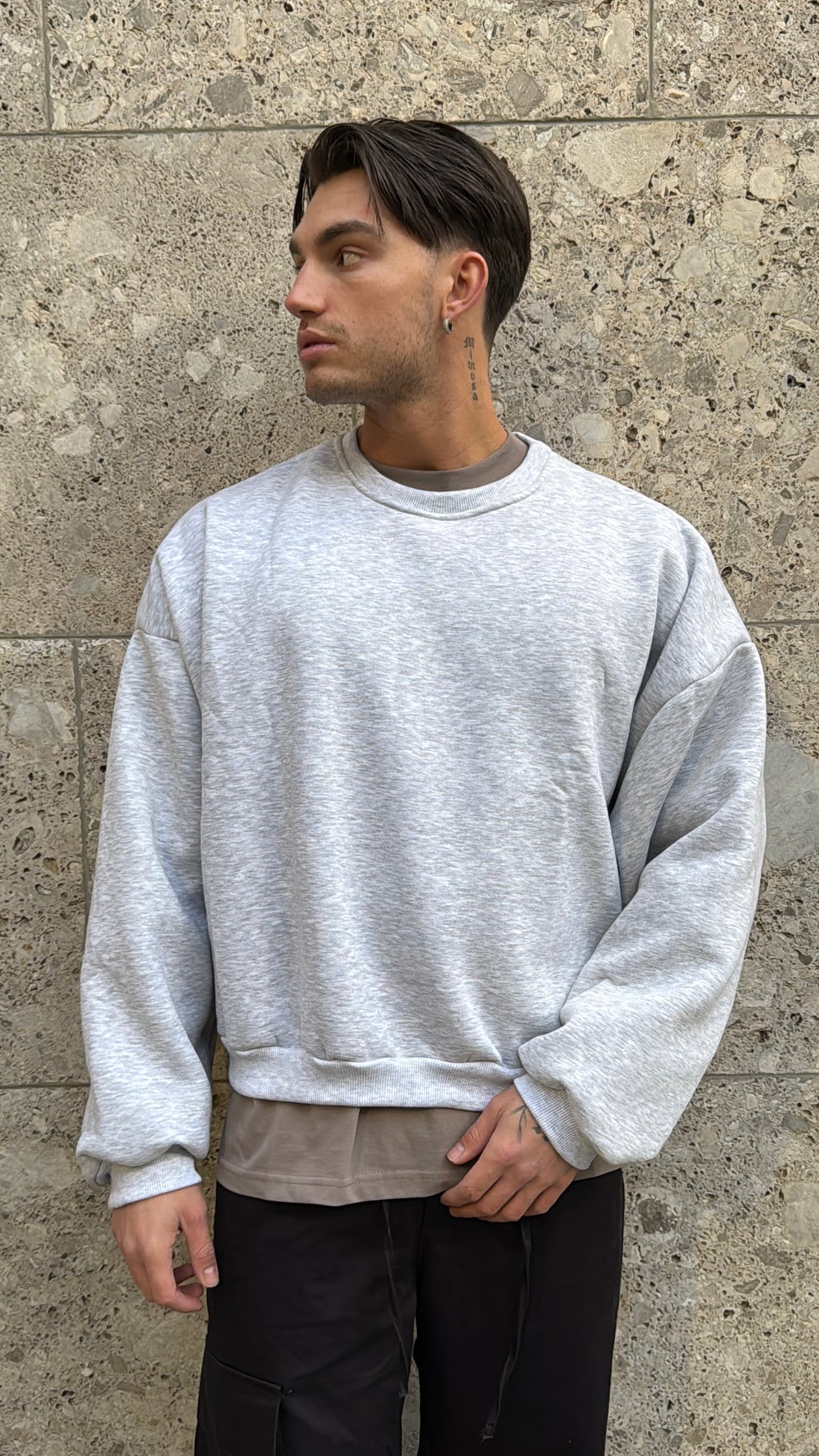 Crewneck Over