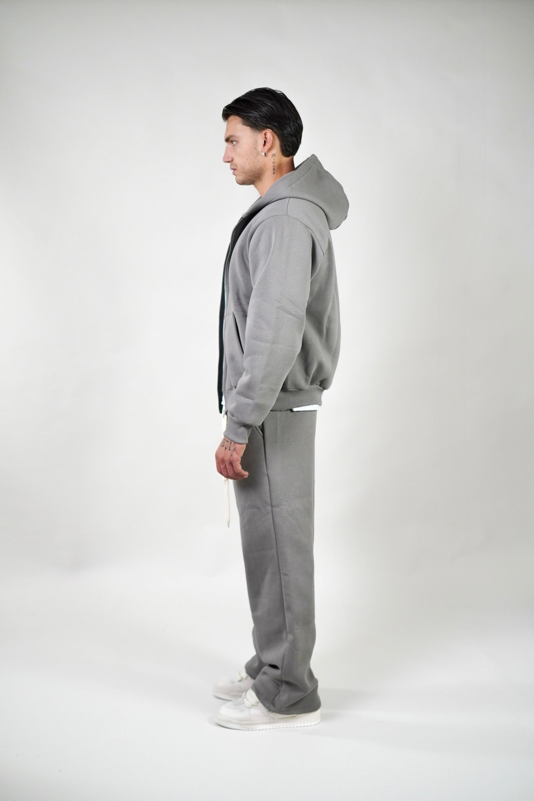 Tuta Chill Zip (5 colori)