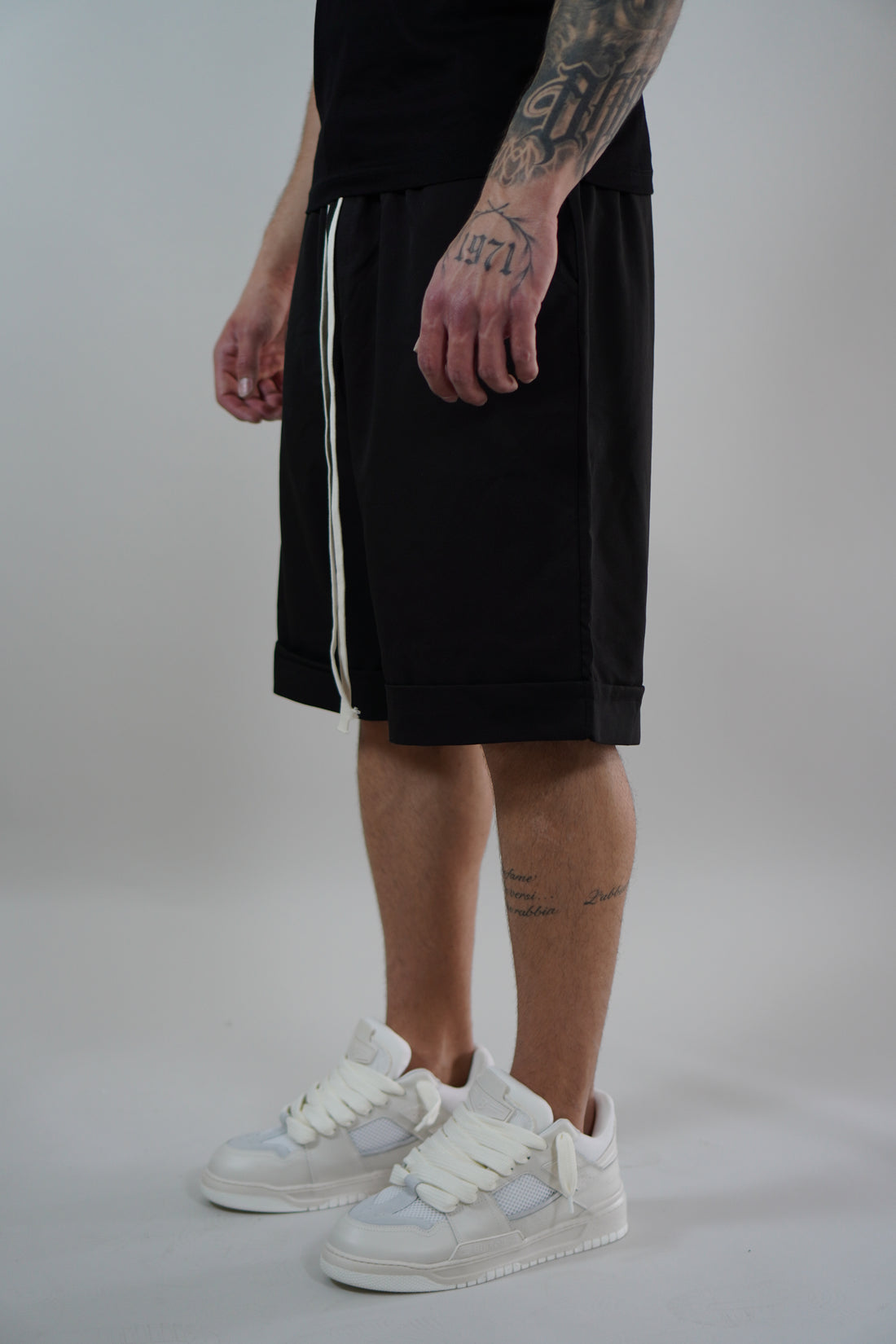 Pantalaccio Shorts Elegant (5 colori)