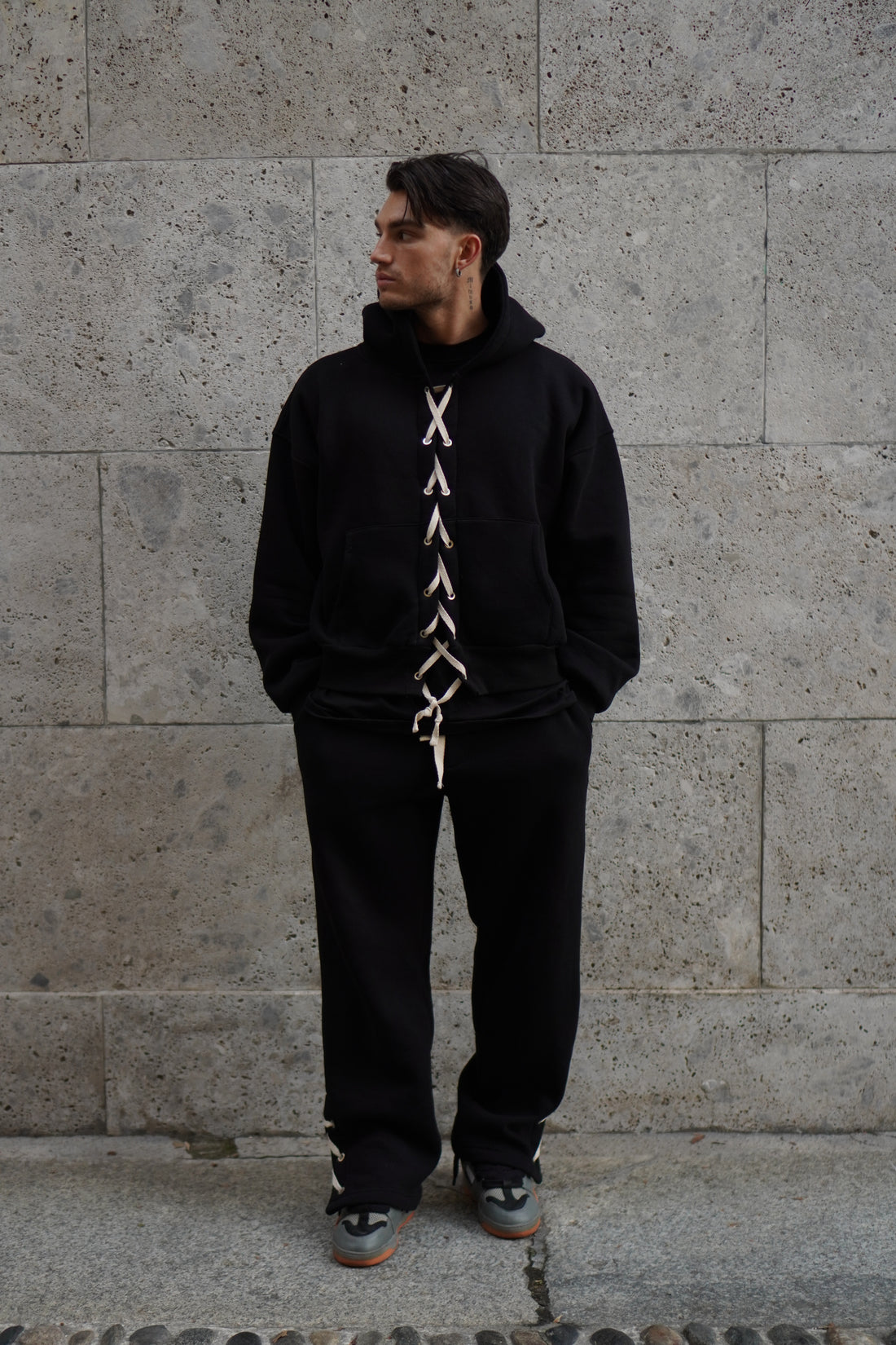 Completo Tuta Laces