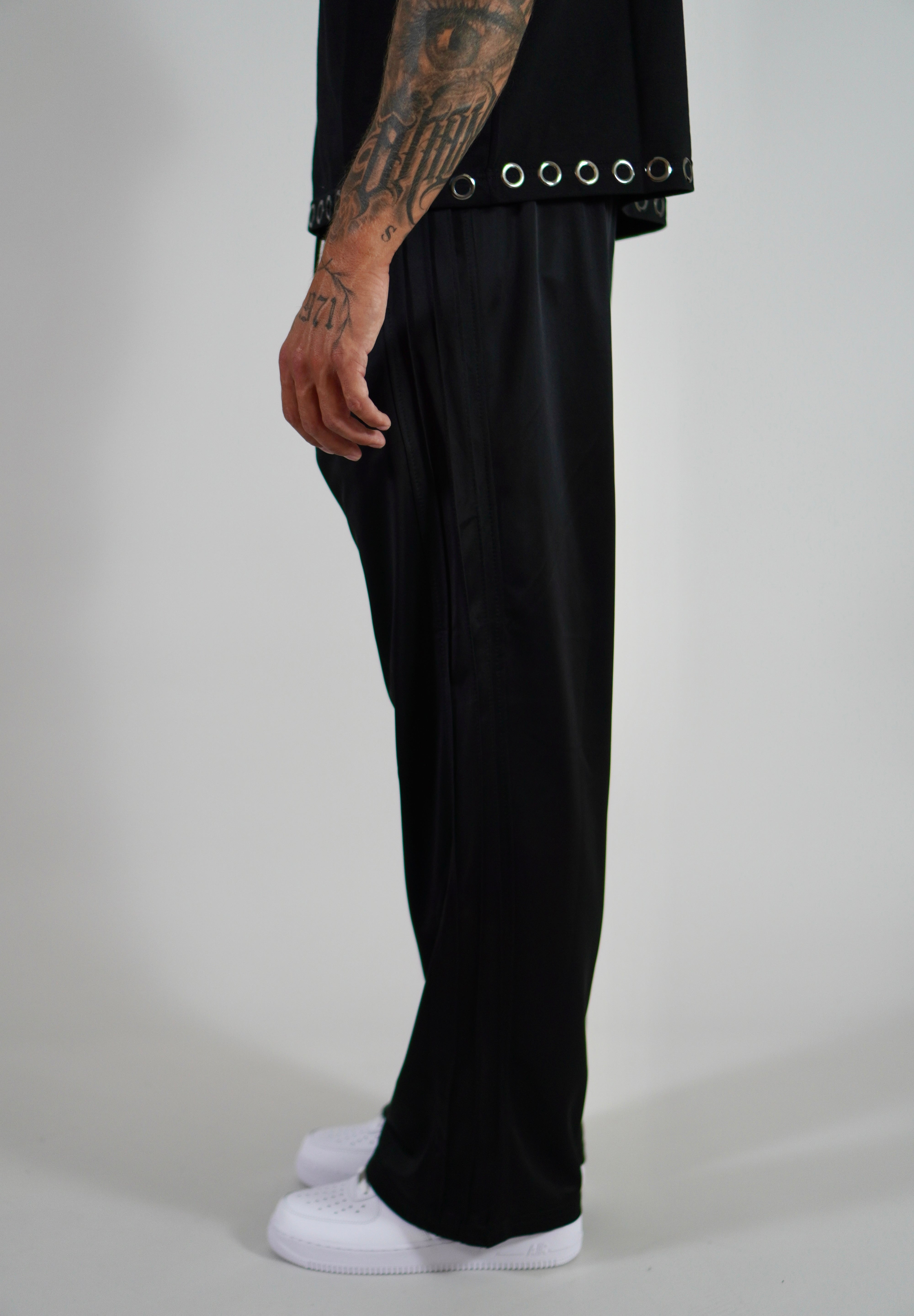 Jogger Black Stripes