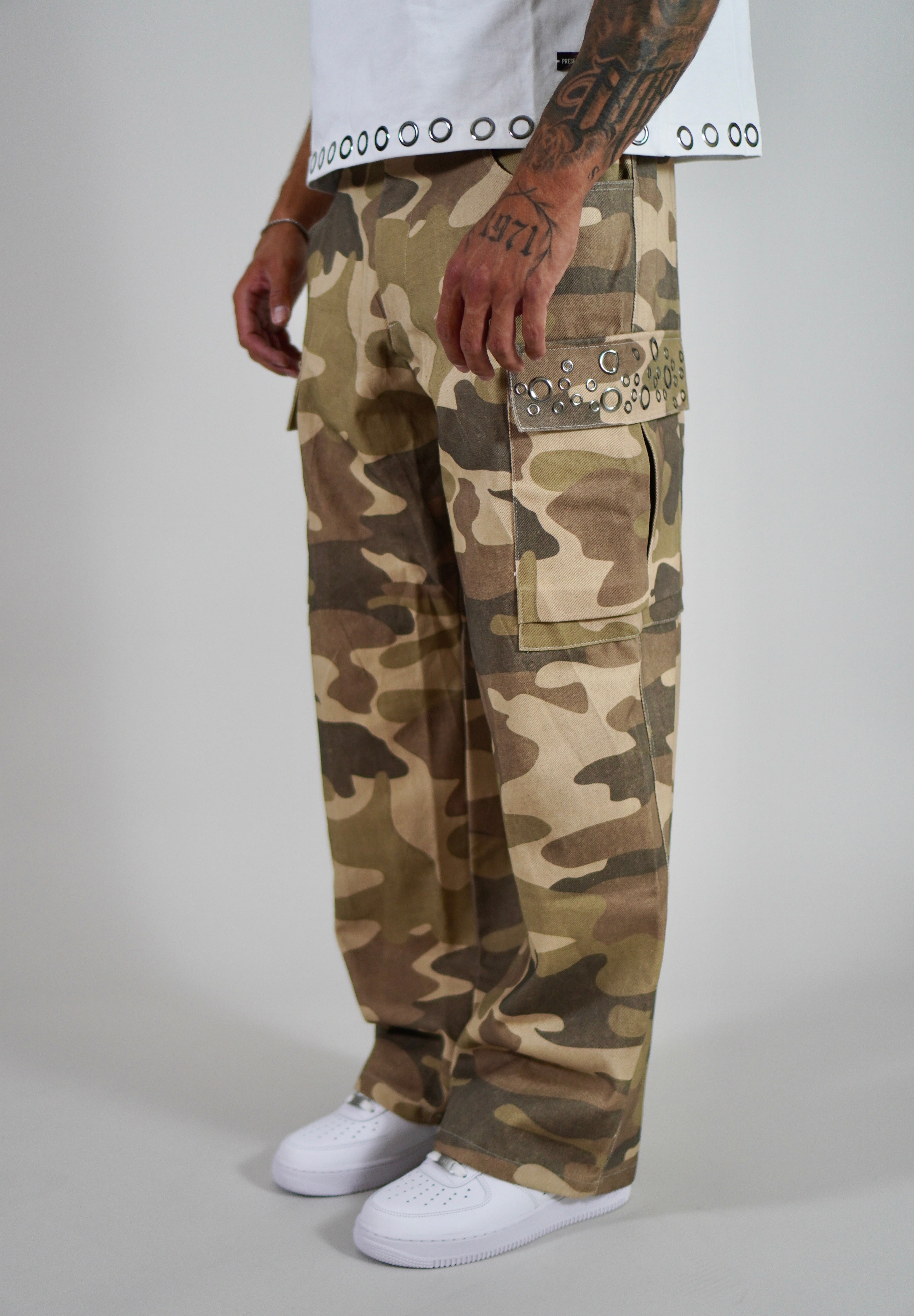 Cargo Camouflage