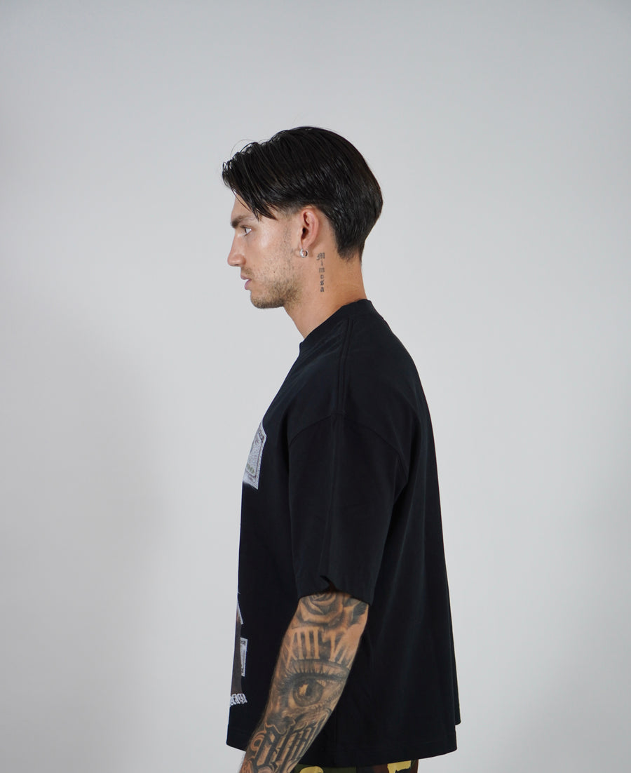 T-Shirt Holding Money