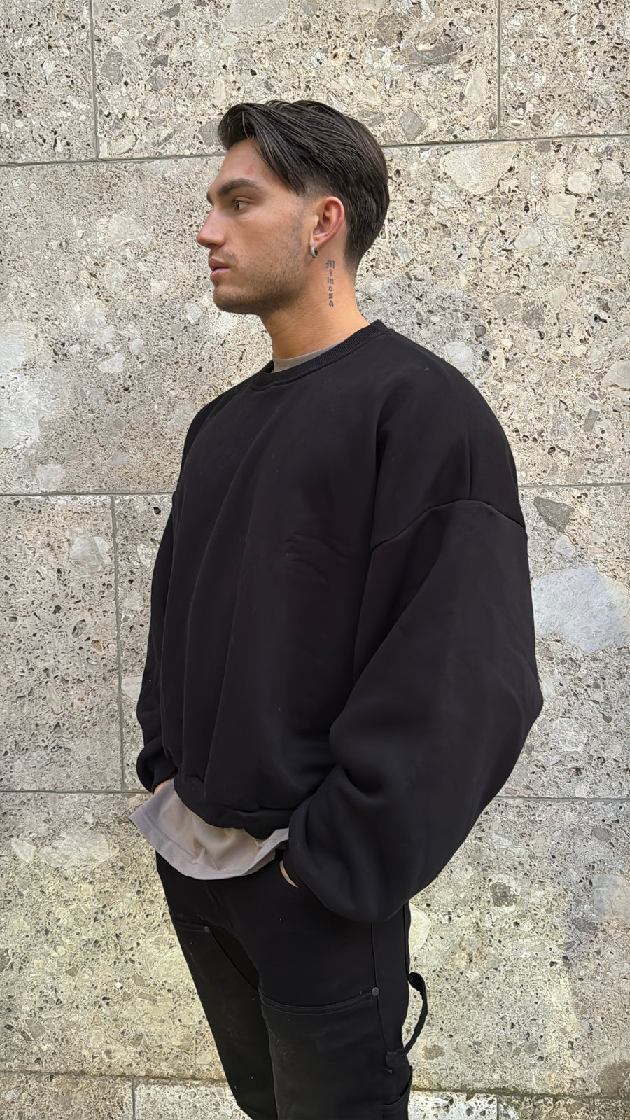 Crewneck Over