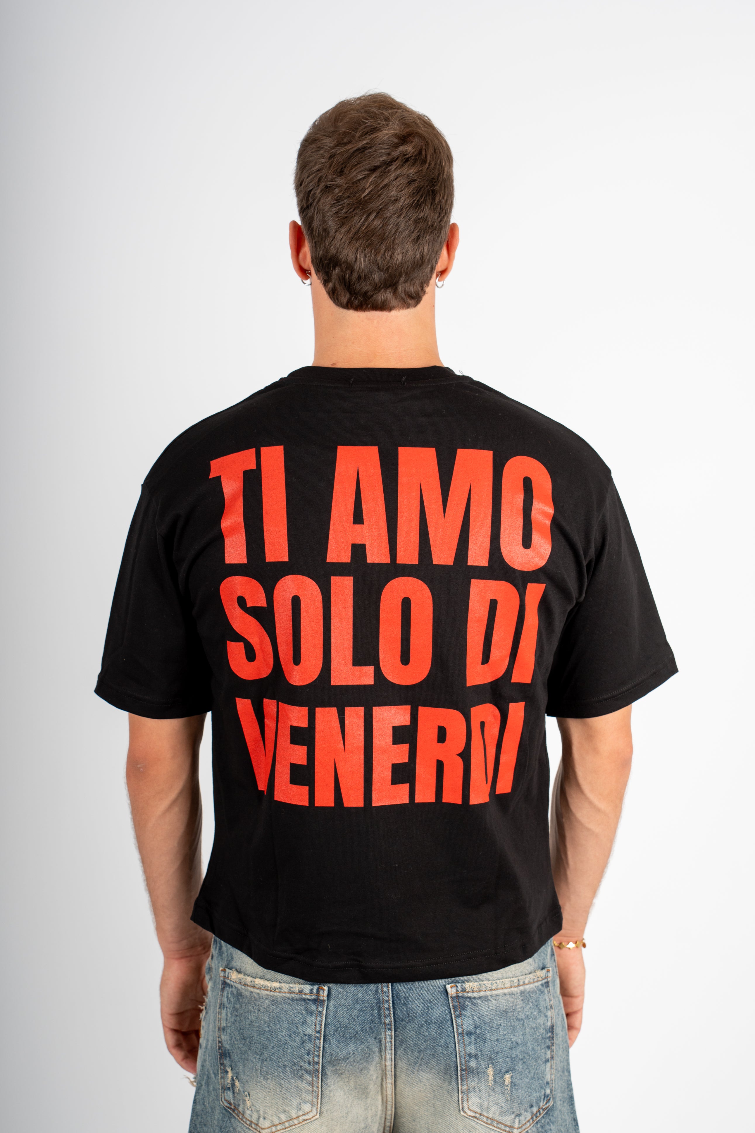 T-Shirt Ti Amo Solo di Venerdì