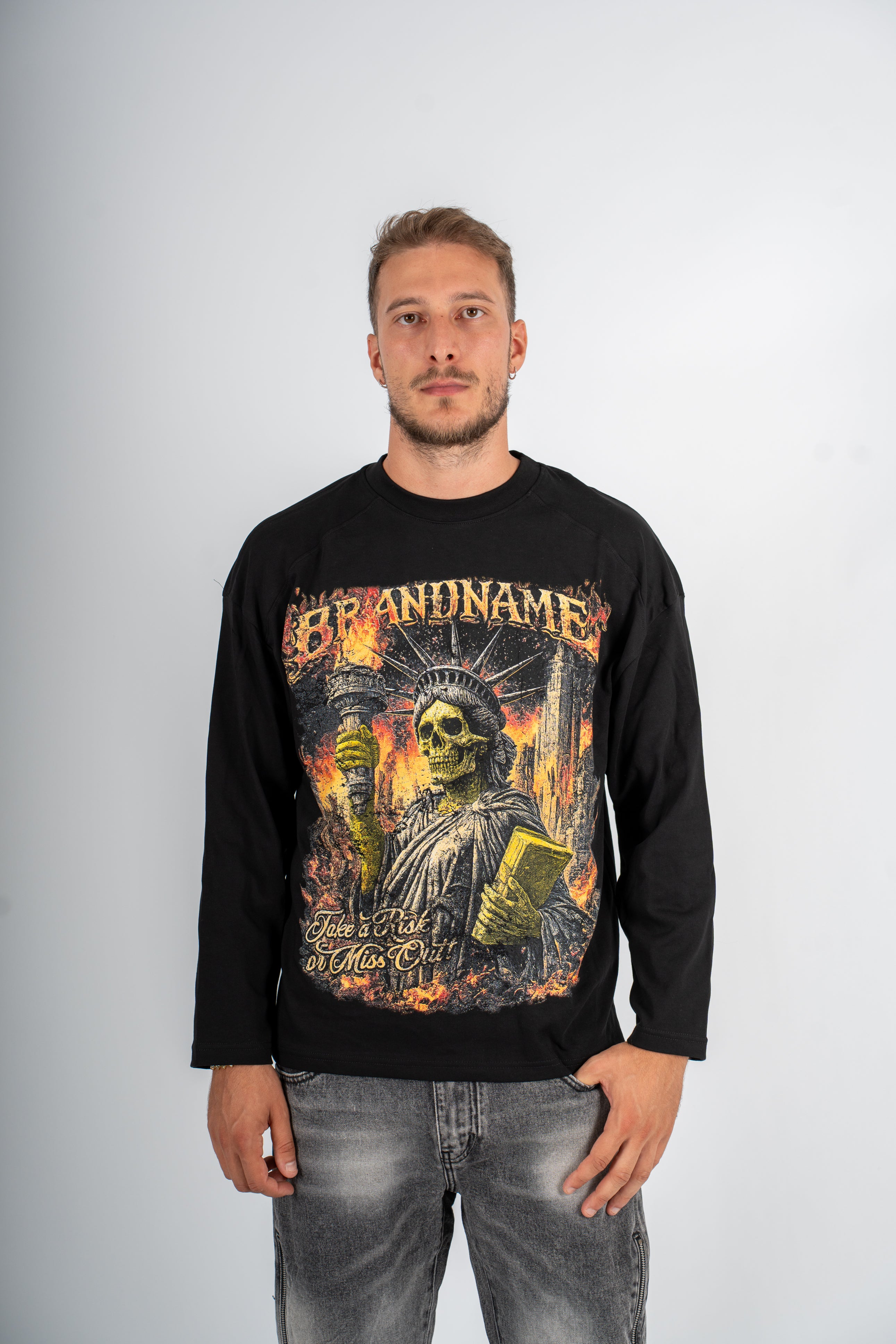T-Shirt Longsleeve Statue