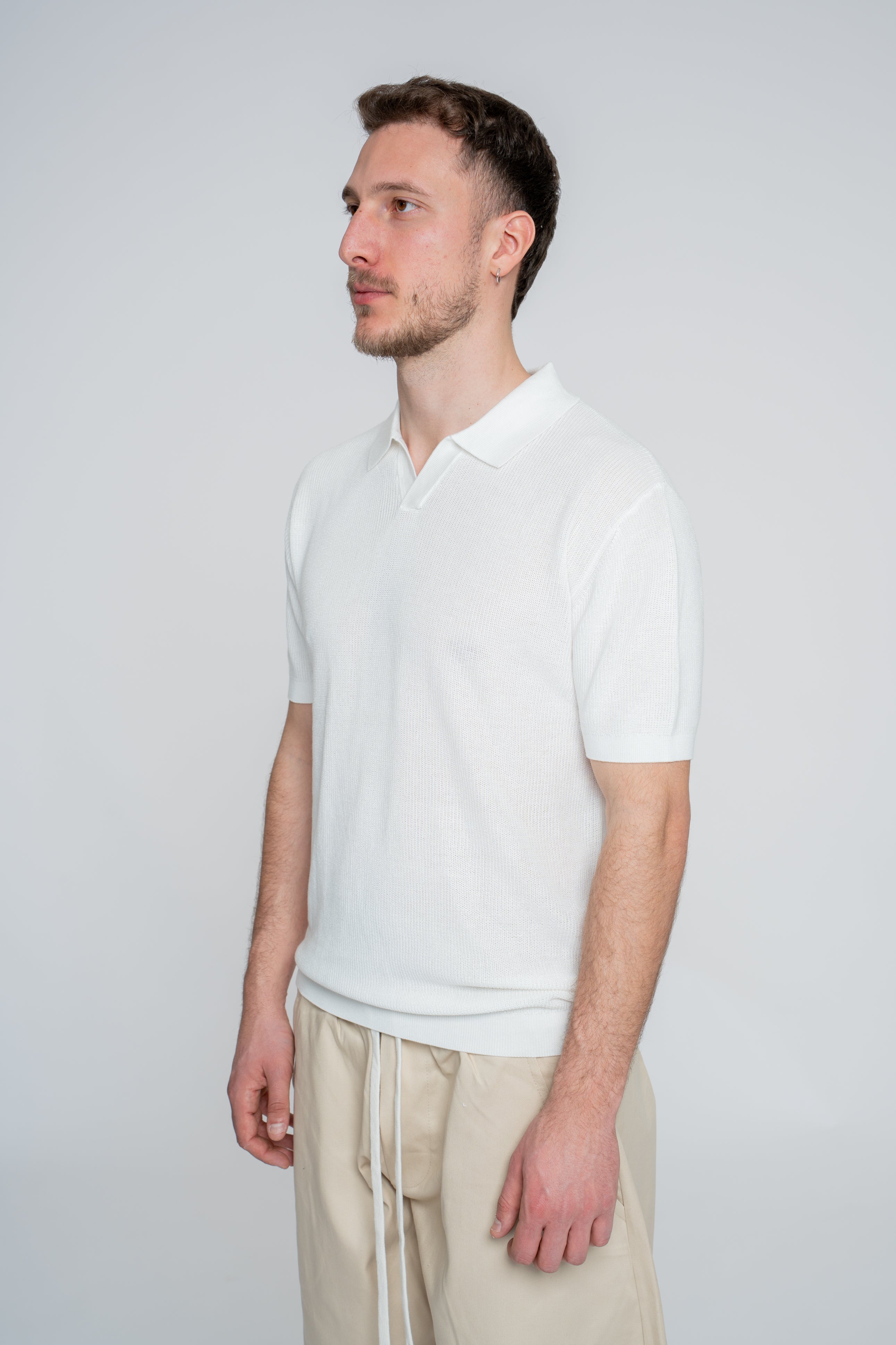 AE709571.jpg