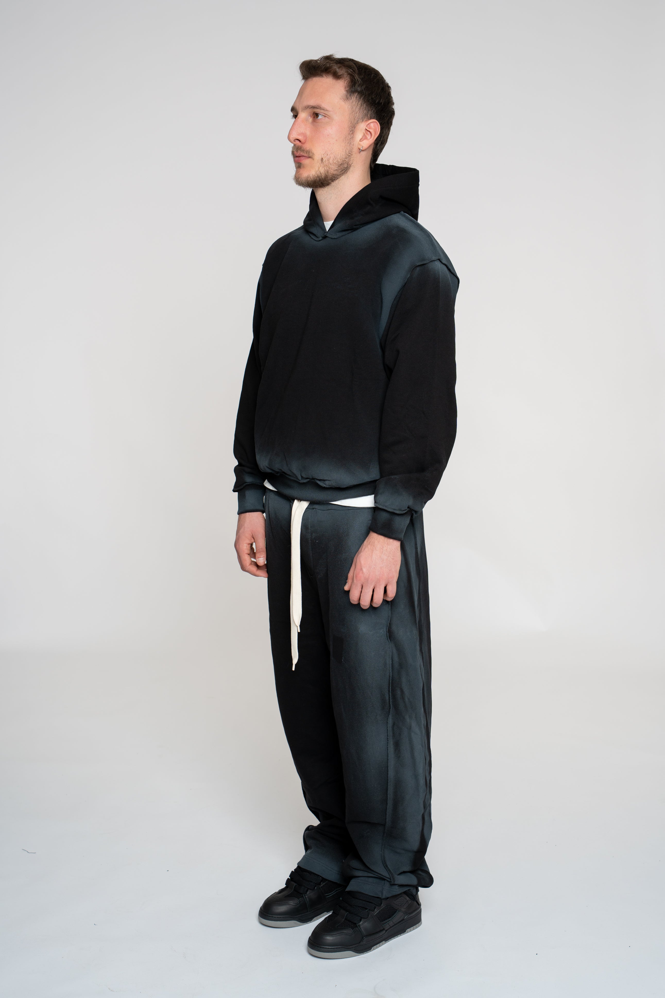 Tuta Boxy Chill Reverse (3 colori)