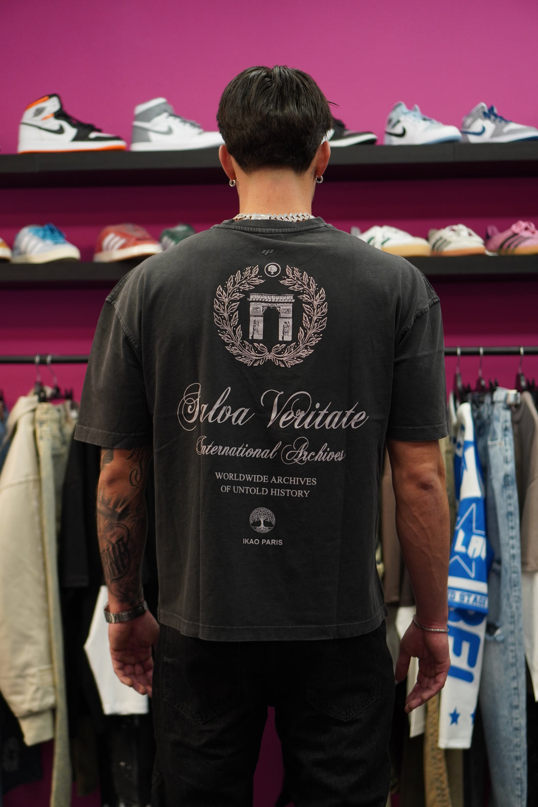 T-Shirt Stone
