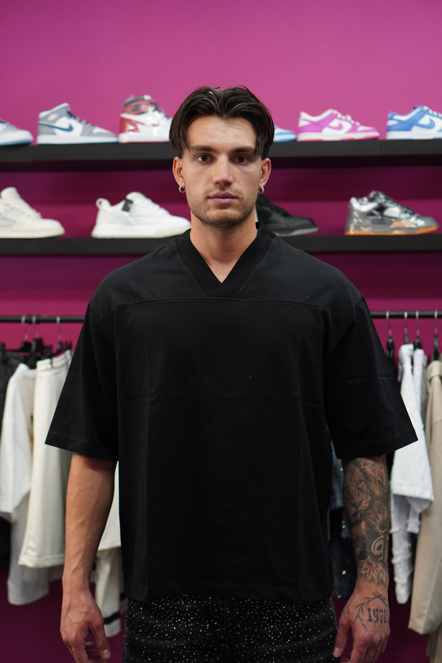 T-Shirt V