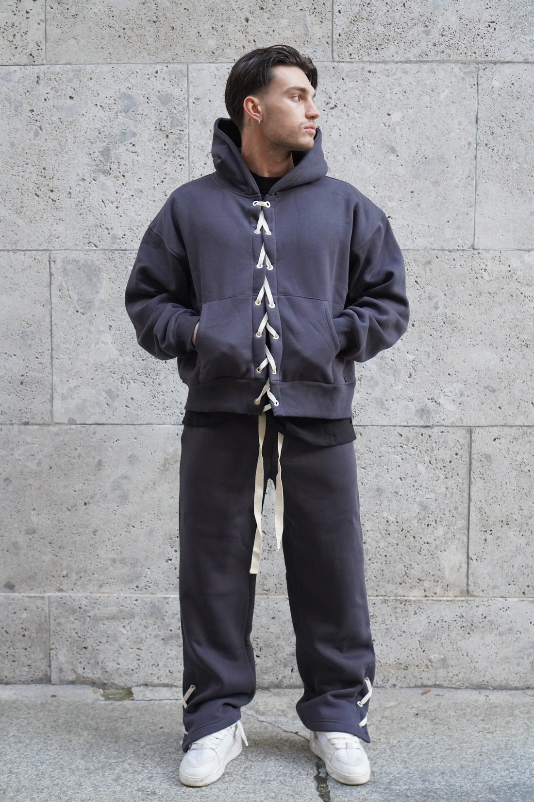 Completo Tuta Laces