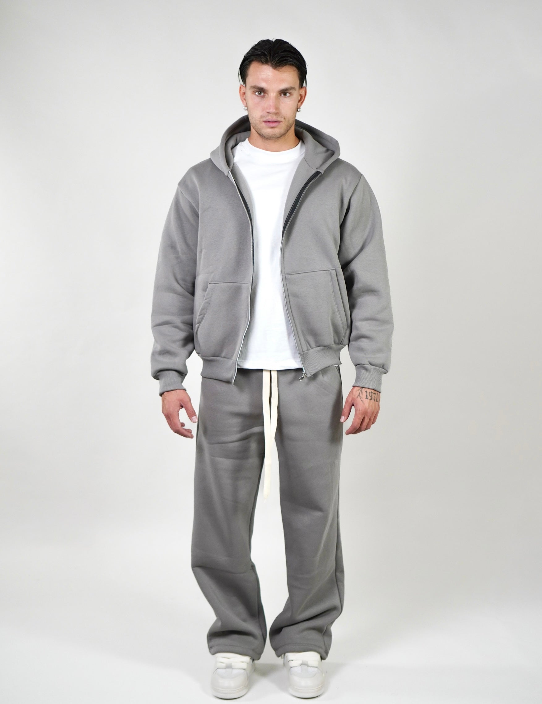 Tuta Chill Zip (5 colori)