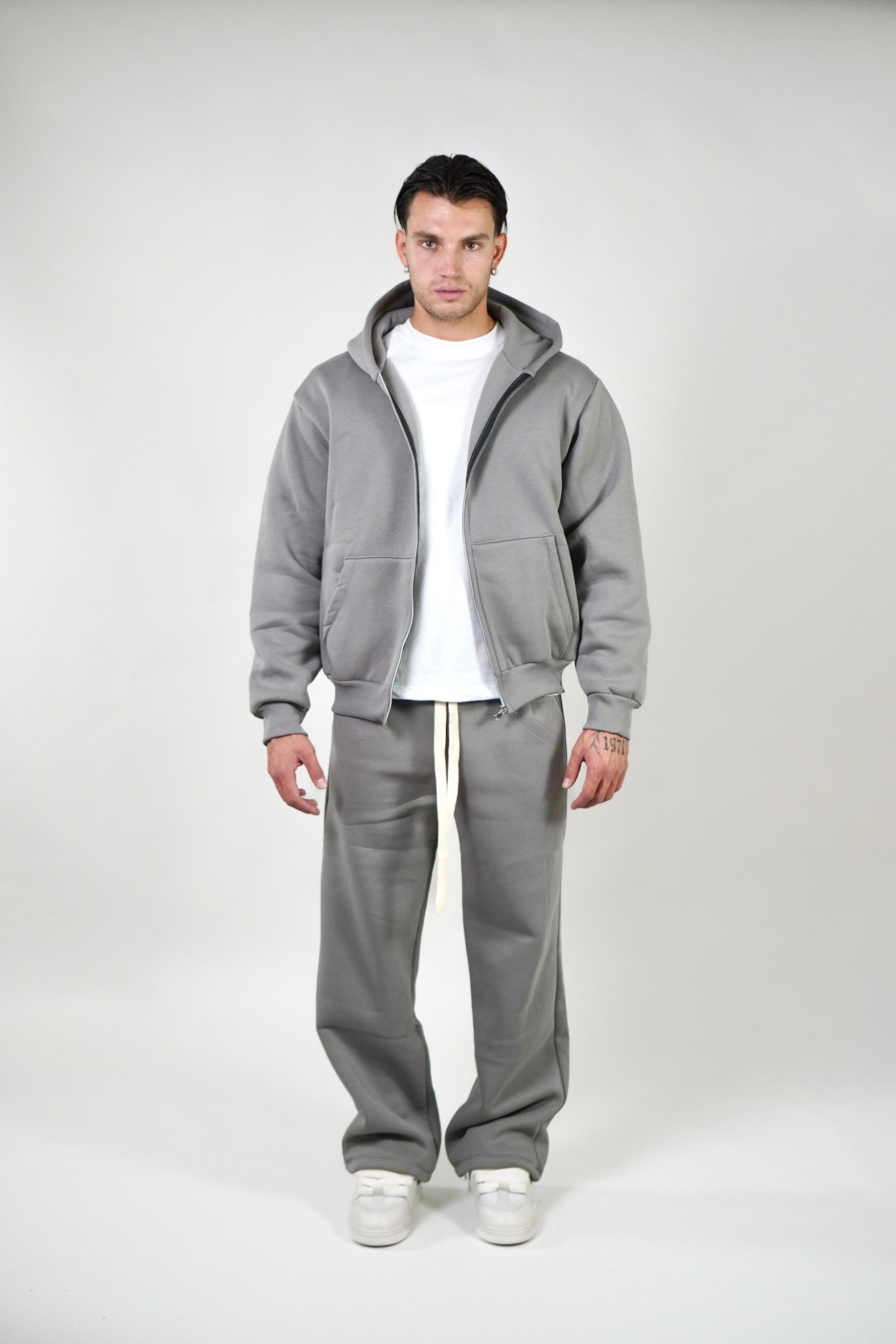 Tuta Chill Zip (5 colori)