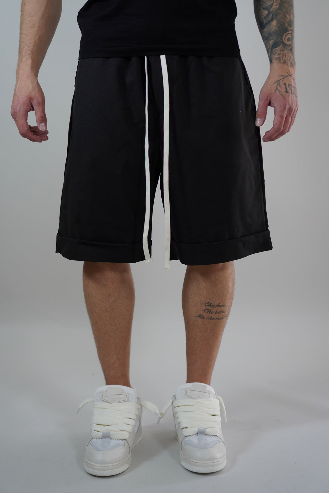 Pantalaccio Shorts Elegant (5 colori)