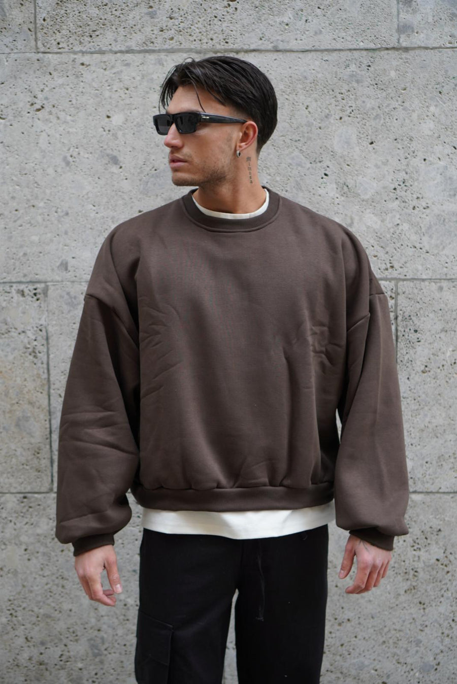 Crewneck Over