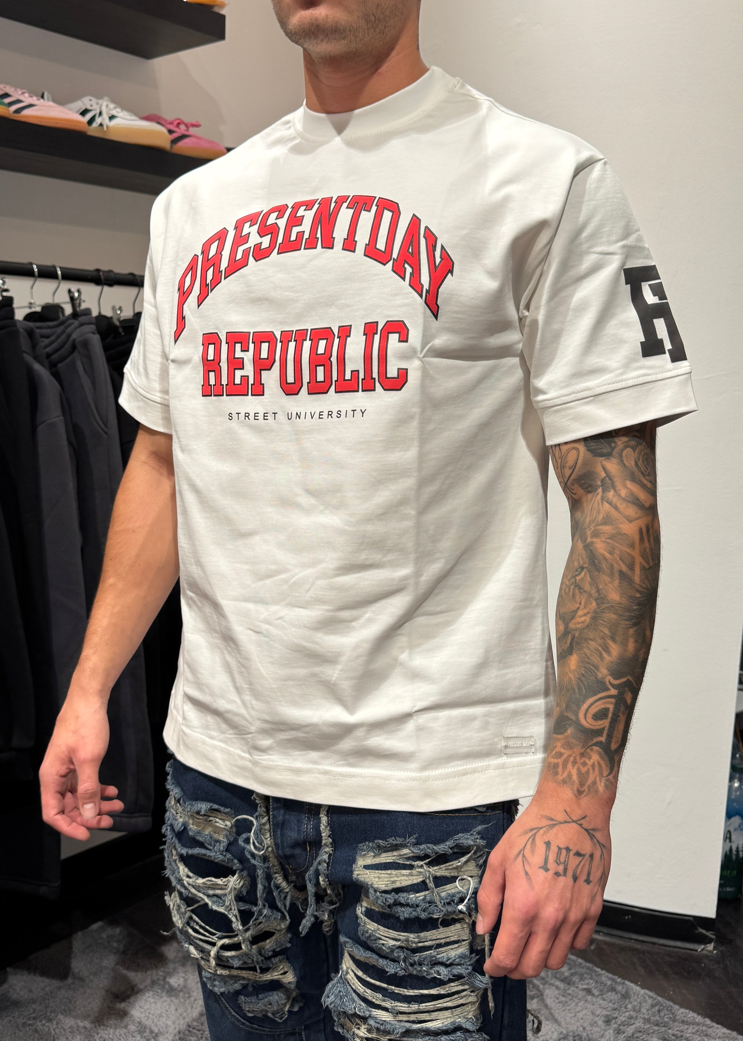Tee Pday